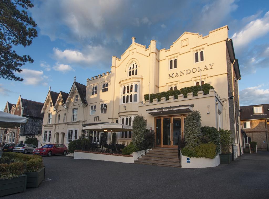 The Mandolay hotel y centro de conferencias Guildford Exterior foto
